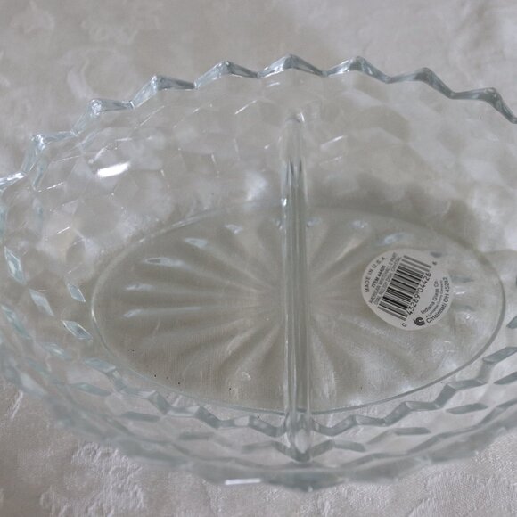 Vintage never used American Whitehall 2 part oval relish dish - Picture 1 of 6
